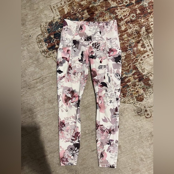 Athleta Pants - EUC WOMENS ATHLETA LEGGINGS SIZE SMALL